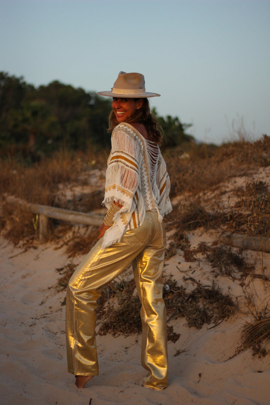 Poncho top corto blanco