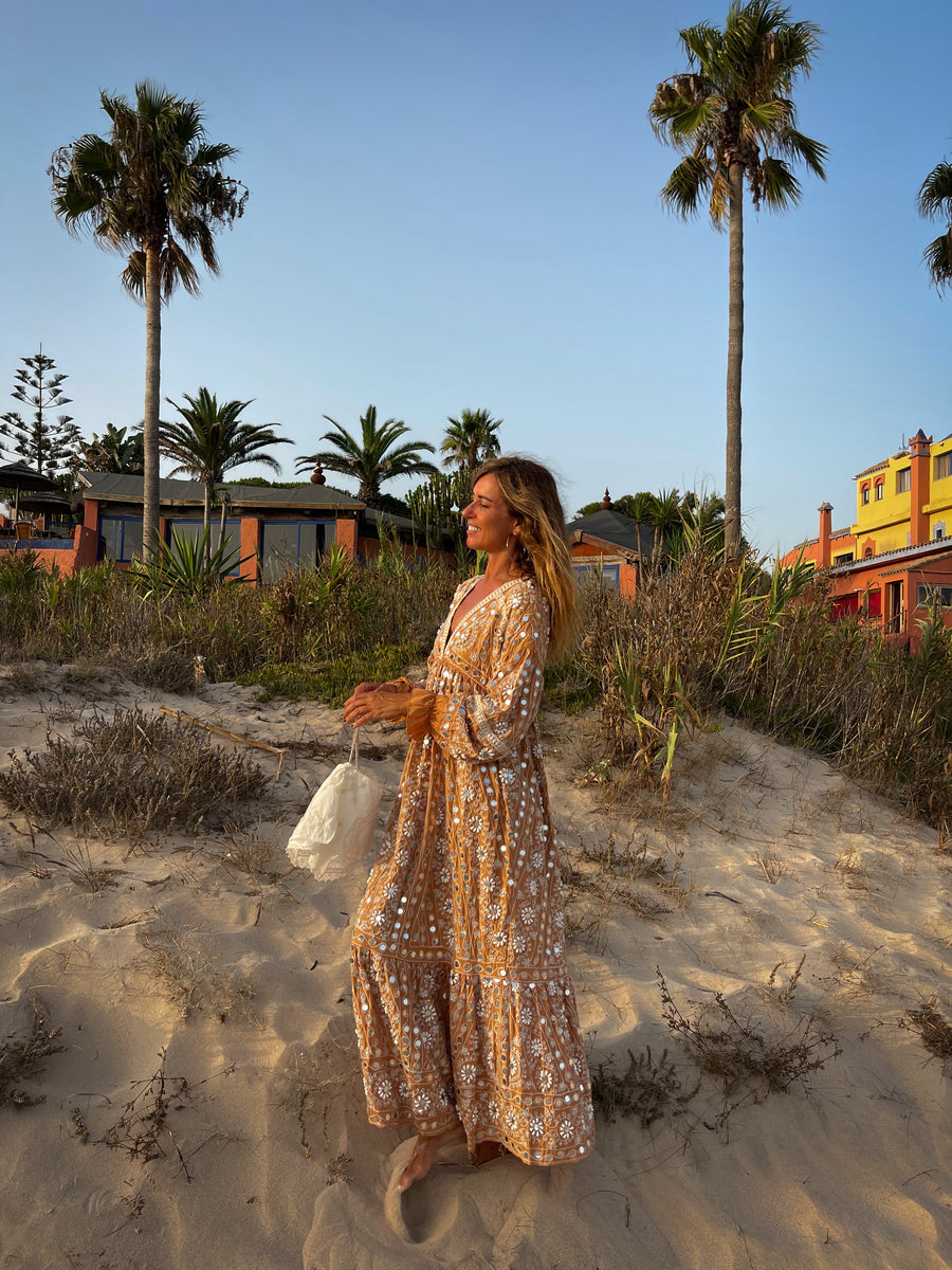 VESTIDO KAFTÁN DE LENTEJUELAS